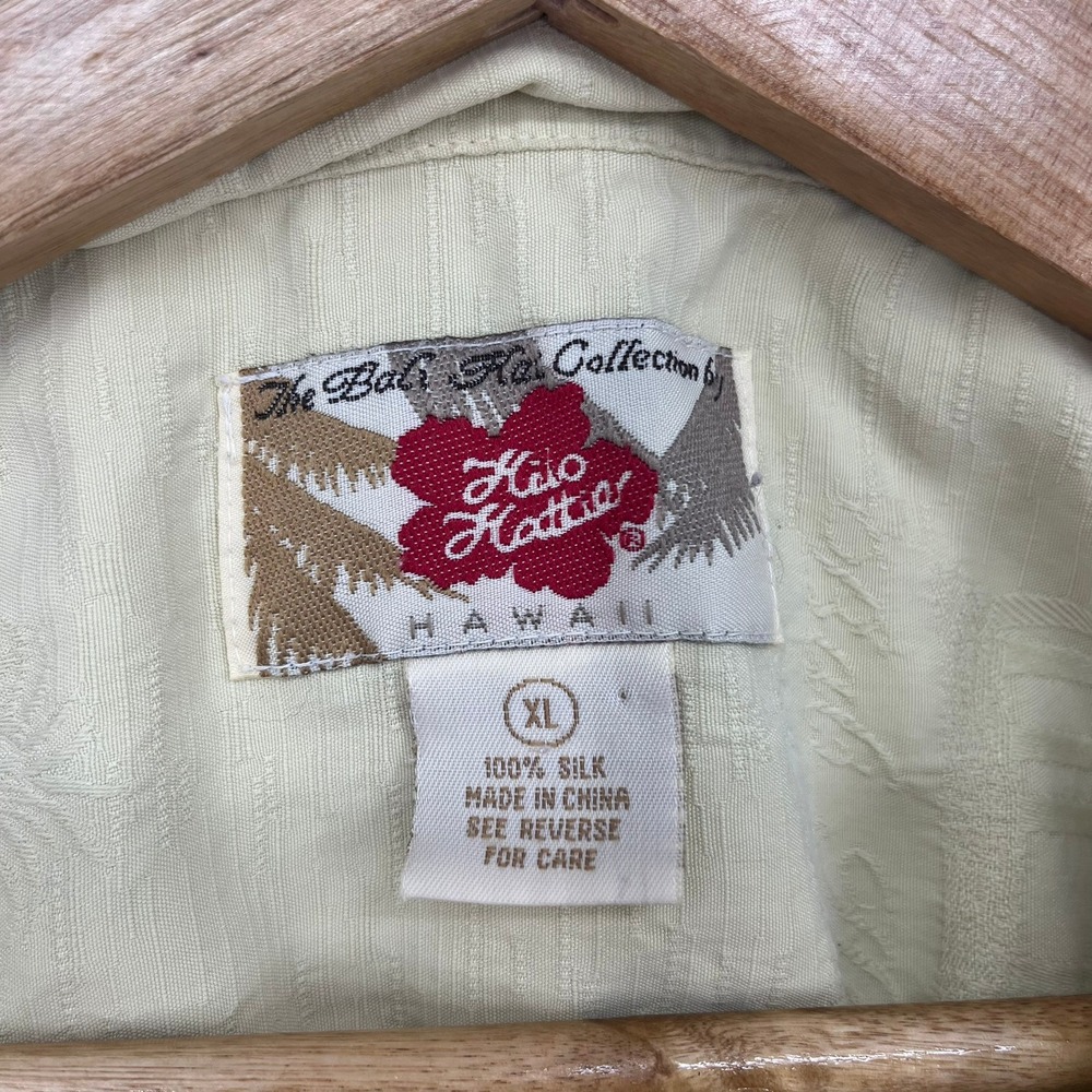 Hilo Hattie Bali Hai Collection Mens XL Silk Jacquard Hawaiian Shirt Cream Tan - Picture 4 of 11